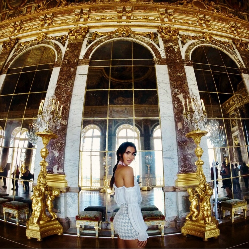 Meet your Posher, Christina